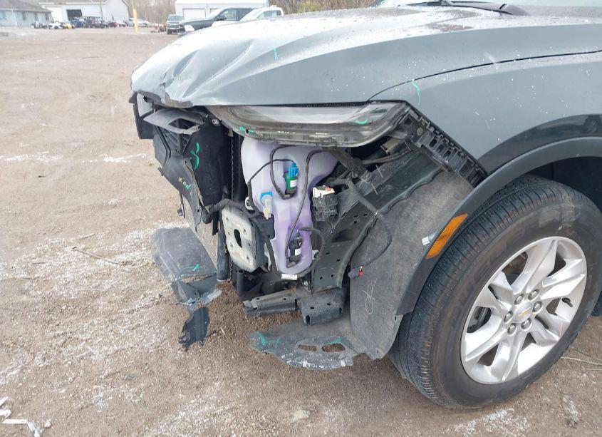 Photo 19 of 2020 Chevrolet Blazer FWD 2LT (VIN 3GNKBCRS7LS655401)