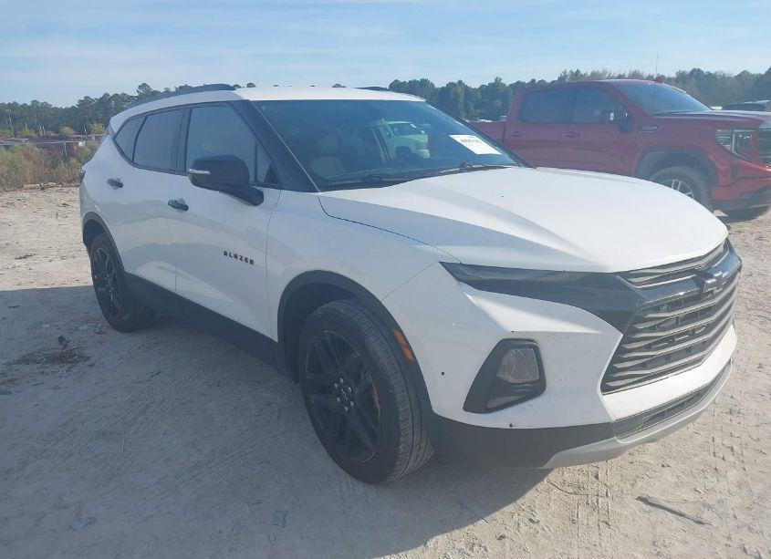 2020 Chevrolet Blazer FWD 2LT (VIN 3GNKBCRS7LS672764) main photo
