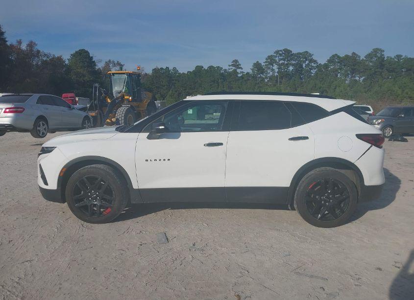 Photo 14 of 2020 Chevrolet Blazer FWD 2LT (VIN 3GNKBCRS7LS672764)