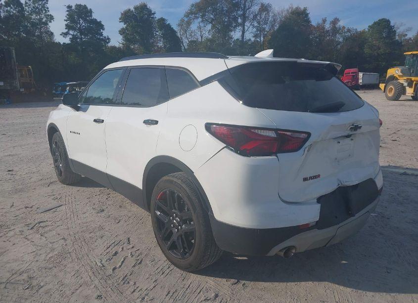 Photo 3 of 2020 Chevrolet Blazer FWD 2LT (VIN 3GNKBCRS7LS672764)