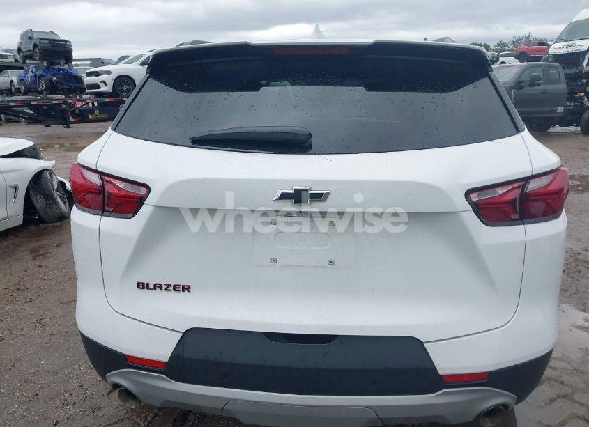 Photo 16 of 2021 Chevrolet Blazer FWD 2LT (VIN 3GNKBCRS7MS515379)