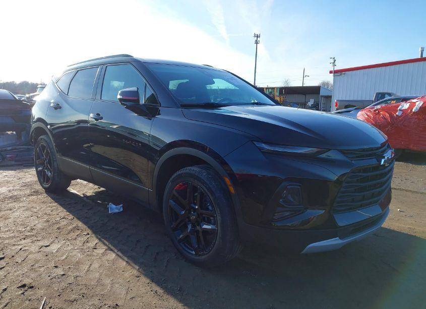 2021 Chevrolet Blazer FWD 2LT (VIN 3GNKBCRS7MS582774) main photo