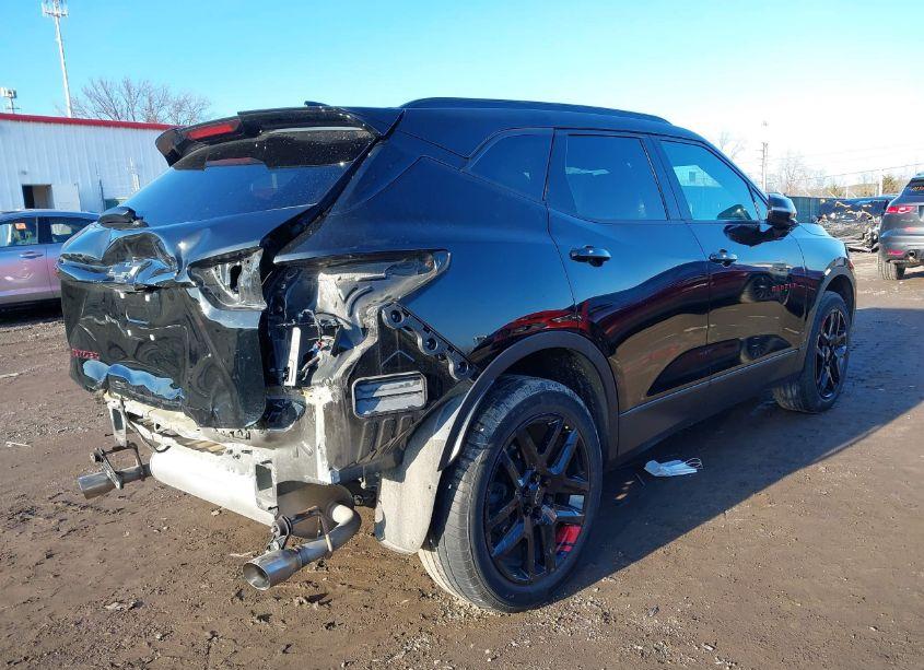 Photo 4 of 2021 Chevrolet Blazer FWD 2LT (VIN 3GNKBCRS7MS582774)