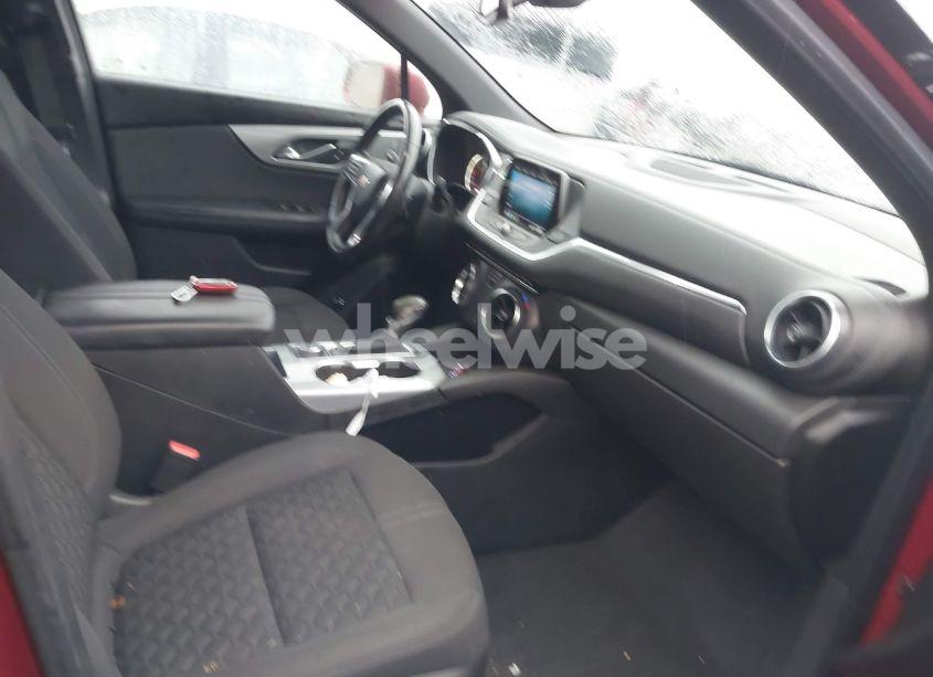 Photo 5 of 2020 Chevrolet Blazer FWD 2LT (VIN 3GNKBCRS8LS658727)