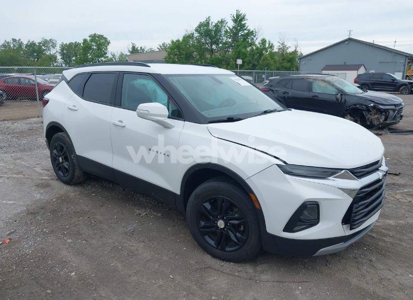 2020 Chevrolet Blazer FWD 2LT (VIN 3GNKBCRS8LS710020) main photo