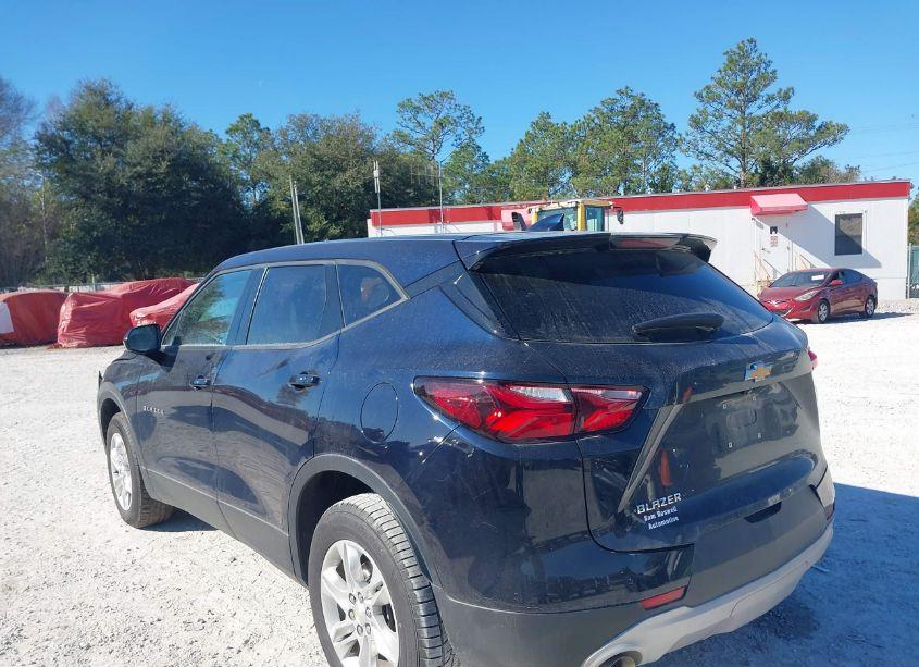Photo 3 of 2021 Chevrolet Blazer FWD 2LT (VIN 3GNKBCRS8MS525466)