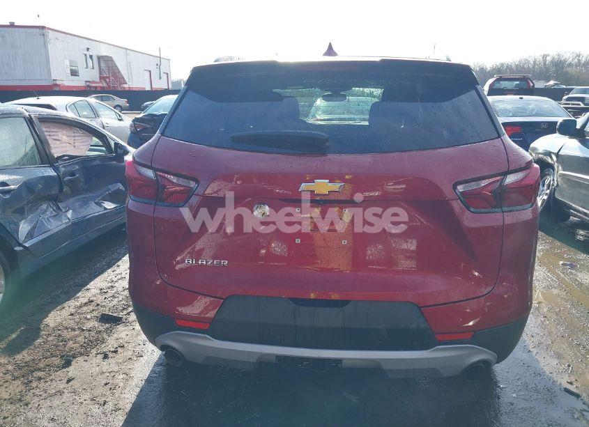 Photo 16 of 2020 Chevrolet Blazer FWD 2LT (VIN 3GNKBCRS9LS660809)