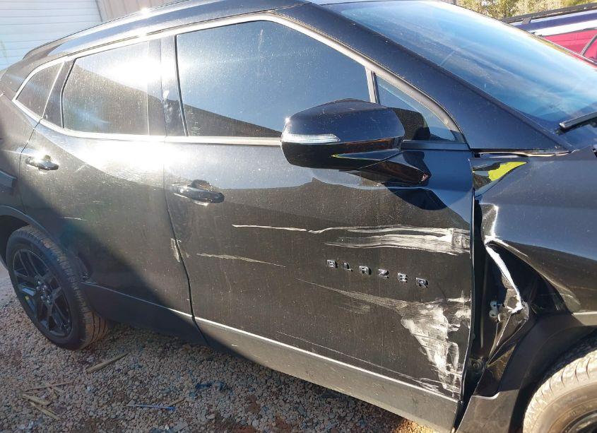 Photo 13 of 2021 Chevrolet Blazer FWD 2LT (VIN 3GNKBCRS9MS536640)