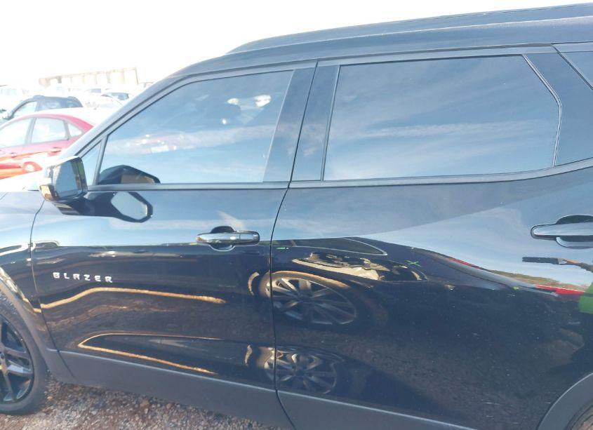 Photo 14 of 2021 Chevrolet Blazer FWD 2LT (VIN 3GNKBCRS9MS536640)