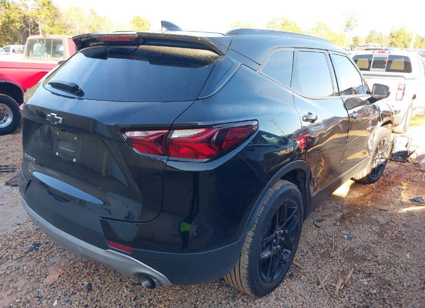 Photo 4 of 2021 Chevrolet Blazer FWD 2LT (VIN 3GNKBCRS9MS536640)