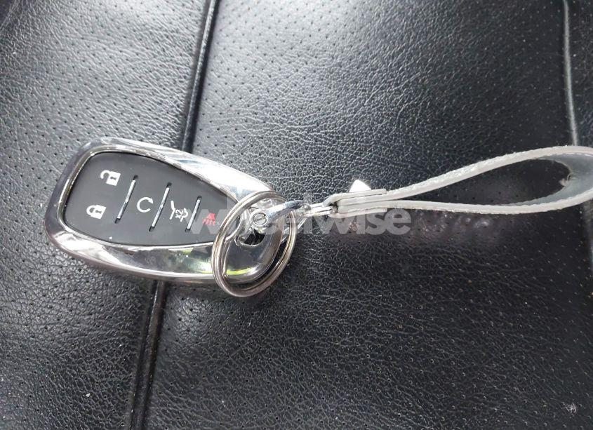 Photo 11 of 2021 Chevrolet Blazer FWD 2LT (VIN 3GNKBCRS9MS547850)