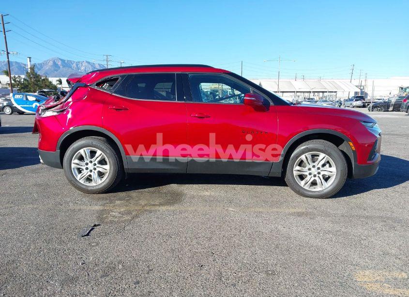 Photo 13 of 2021 Chevrolet Blazer FWD 2LT (VIN 3GNKBCRS9MS552935)