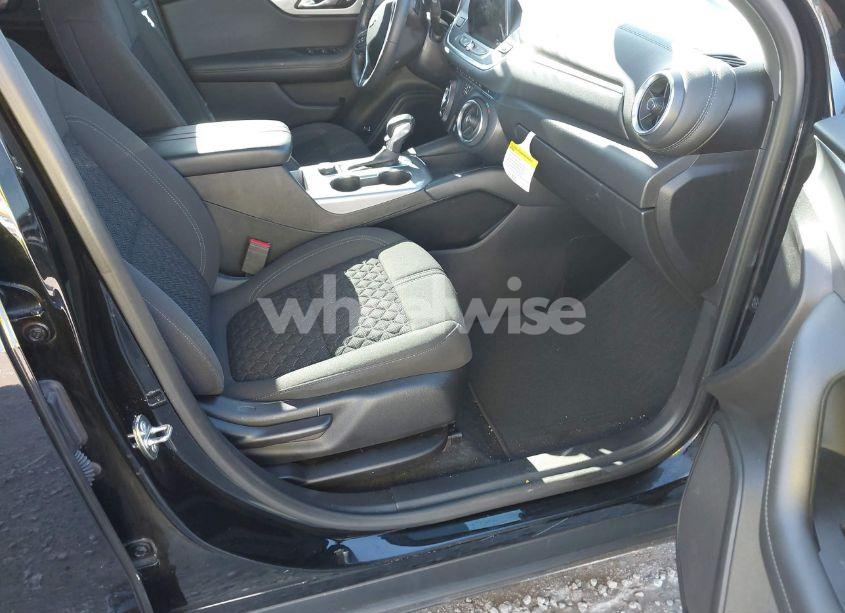 Photo 5 of 2019 Chevrolet Blazer (VIN 3GNKBCRSXKS690058)