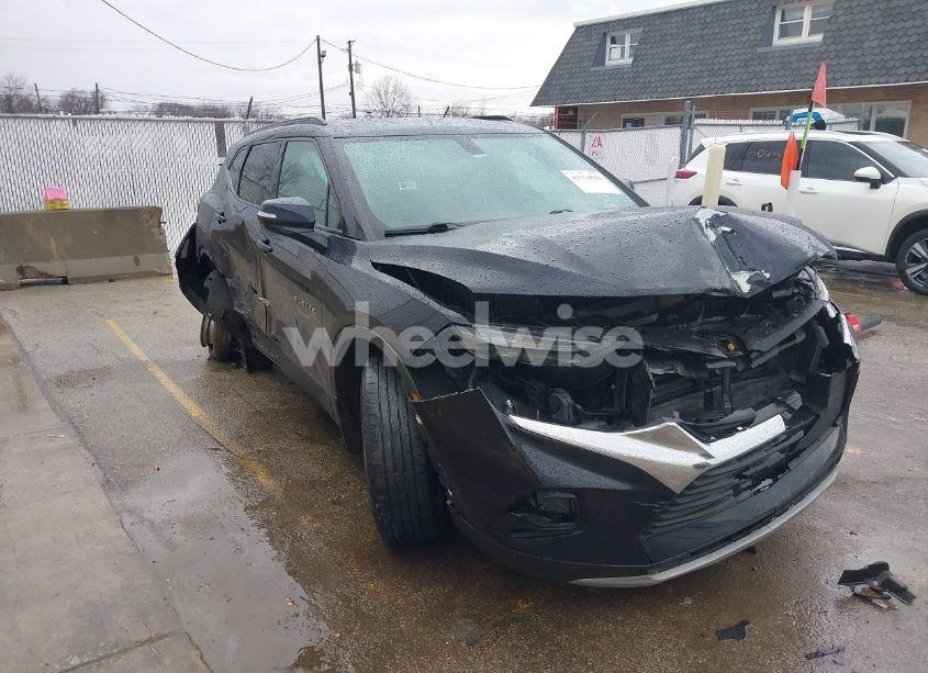 2020 Chevrolet Blazer FWD 2LT (VIN 3GNKBCRSXLS603096) main photo