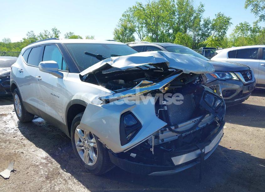 2020 Chevrolet Blazer FWD 2LT (VIN 3GNKBCRSXLS698873) main photo