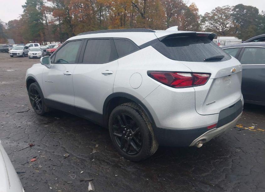 Photo 3 of 2020 Chevrolet Blazer FWD 2LT (VIN 3GNKBCRSXLS722458)