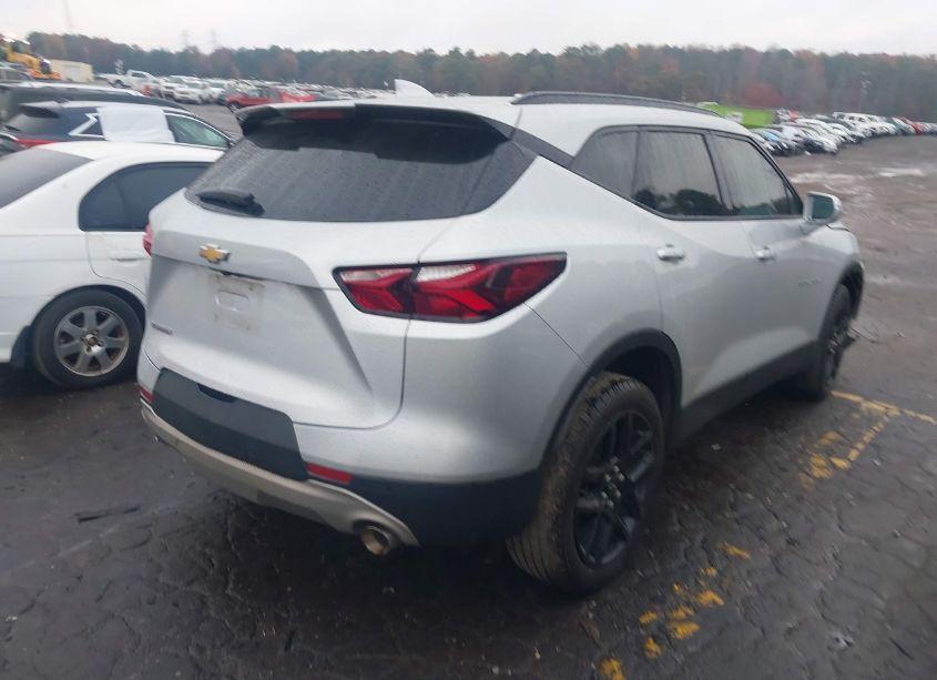 Photo 4 of 2020 Chevrolet Blazer FWD 2LT (VIN 3GNKBCRSXLS722458)