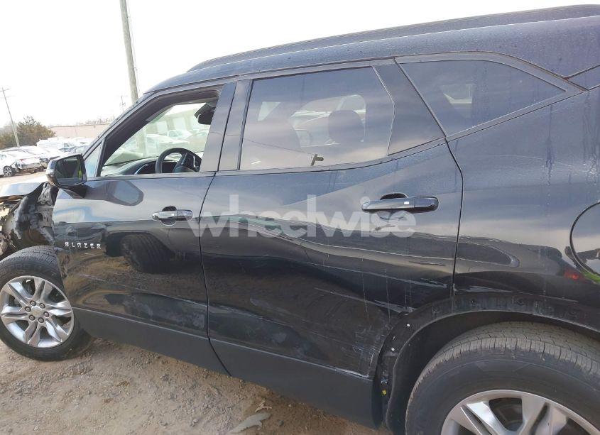 Photo 15 of 2021 Chevrolet Blazer FWD 2LT (VIN 3GNKBCRSXMS547579)