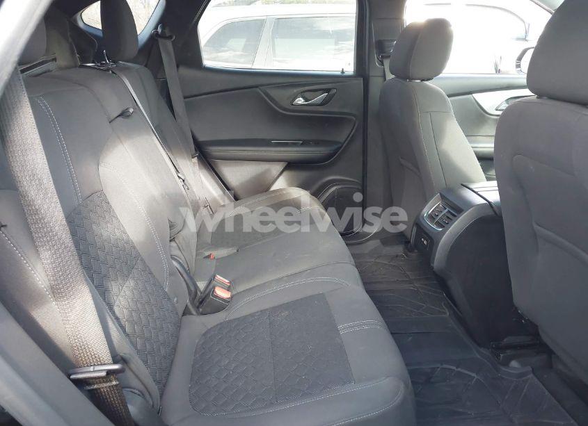 Photo 8 of 2021 Chevrolet Blazer FWD 2LT (VIN 3GNKBCRSXMS547579)