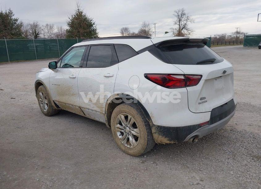 Photo 3 of 2021 Chevrolet Blazer FWD 2LT (VIN 3GNKBCRSXMS551244)