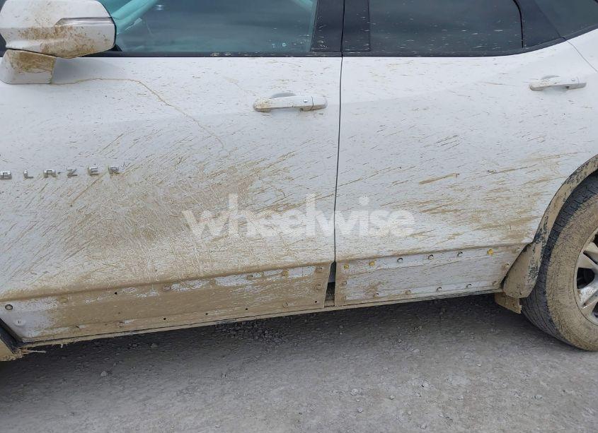 Photo 6 of 2021 Chevrolet Blazer FWD 2LT (VIN 3GNKBCRSXMS551244)