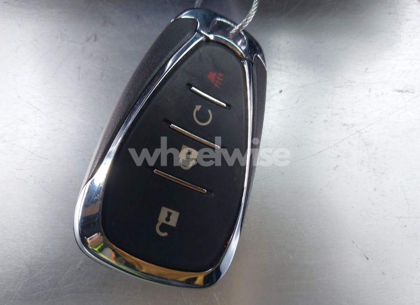 Photo 11 of 2021 Chevrolet Blazer FWD 2LT (VIN 3GNKBCRSXMS585331)