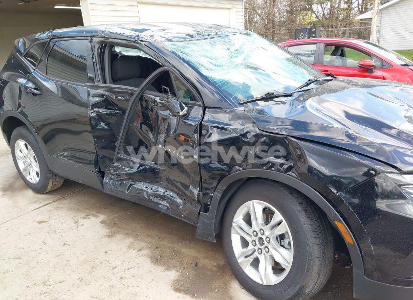 Photo 13 of 2021 Chevrolet Blazer FWD 2LT (VIN 3GNKBCRSXMS585331)