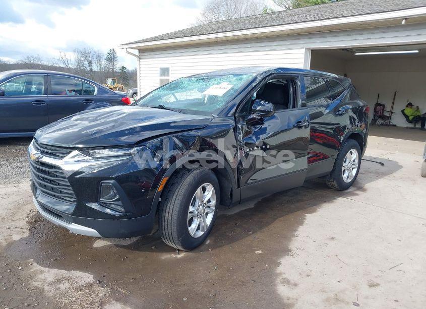 Photo 2 of 2021 Chevrolet Blazer FWD 2LT (VIN 3GNKBCRSXMS585331)