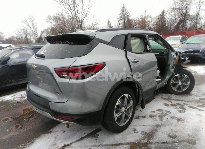 Photo 4 of 2023 Chevrolet Blazer FWD 3LT (VIN 3GNKBDR40PS229661)