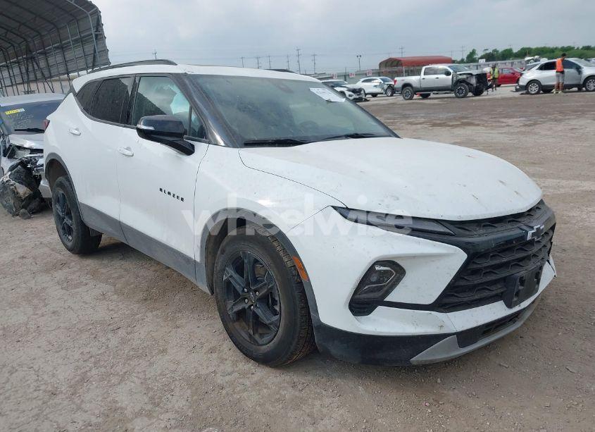 2024 Chevrolet Blazer FWD 3LT (VIN 3GNKBDR43RS210038) main photo