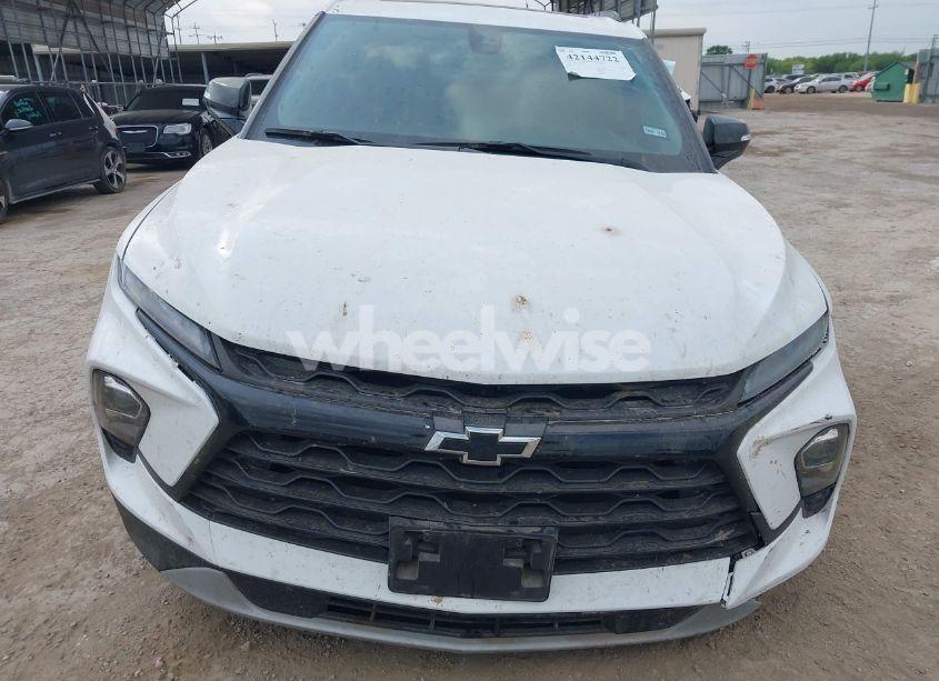 Photo 13 of 2024 Chevrolet Blazer FWD 3LT (VIN 3GNKBDR43RS210038)