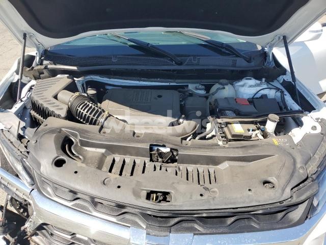 Photo 4 of 2024 CHEVROLET BLAZER 3LT (VIN 3GNKBDR45RS197857)