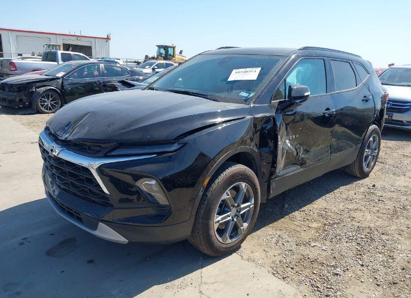 Photo 2 of 2023 Chevrolet Blazer FWD 3LT (VIN 3GNKBDR46PS219135)