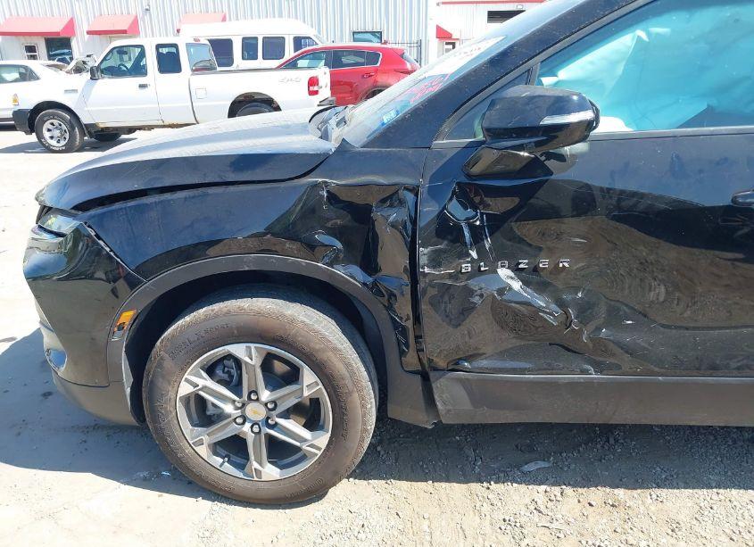 Photo 6 of 2023 Chevrolet Blazer FWD 3LT (VIN 3GNKBDR46PS219135)