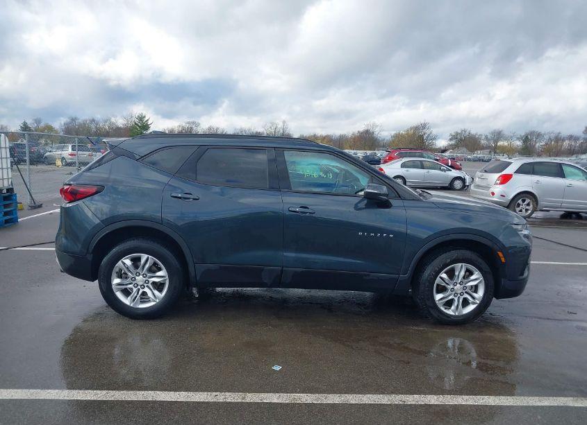 Photo 12 of 2019 Chevrolet Blazer (VIN 3GNKBDRS0KS611423)