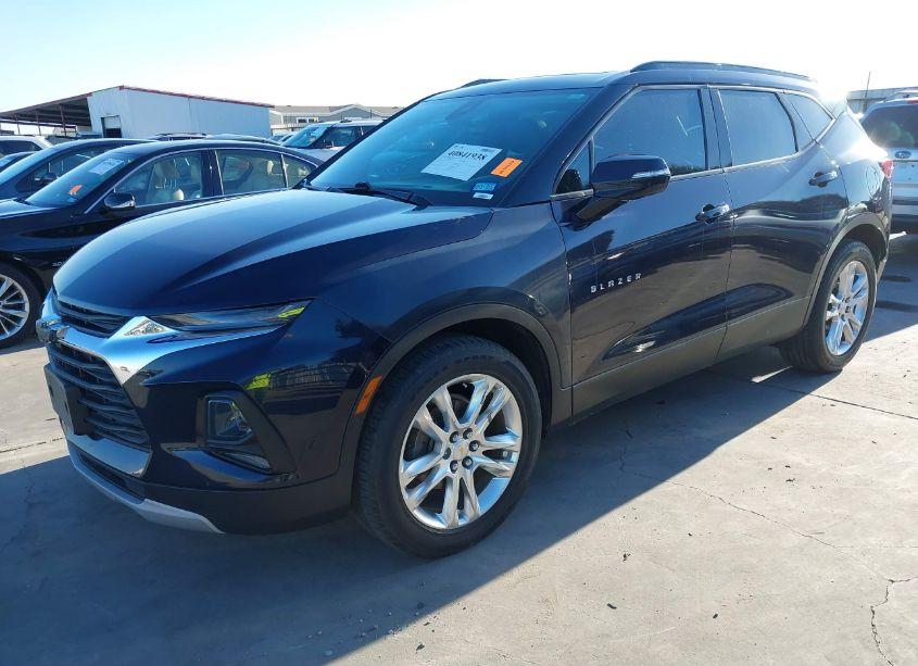 Photo 2 of 2020 Chevrolet Blazer FWD 3LT (VIN 3GNKBDRS1LS544431)