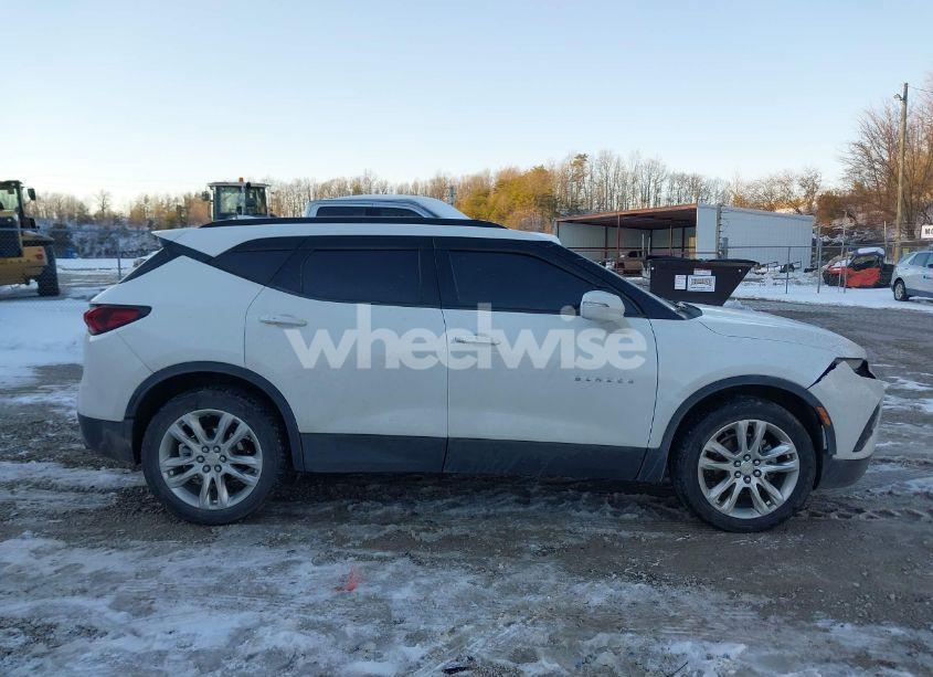 Photo 13 of 2020 Chevrolet Blazer FWD 3LT (VIN 3GNKBDRS1LS630418)