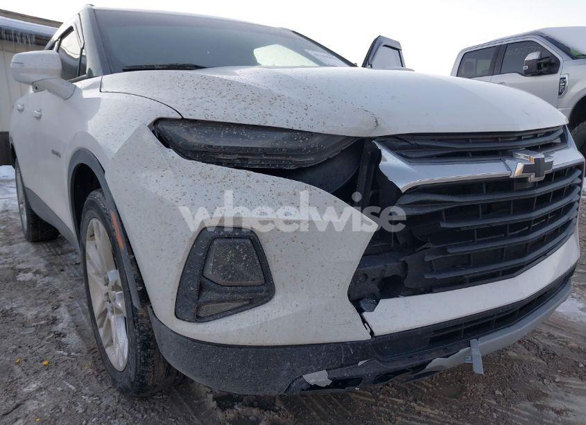 Photo 6 of 2020 Chevrolet Blazer FWD 3LT (VIN 3GNKBDRS1LS630418)