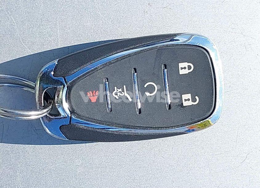 Photo 11 of 2019 Chevrolet Blazer (VIN 3GNKBDRS4KS703554)