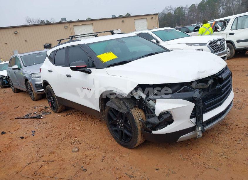 2021 Chevrolet Blazer FWD 3LT (VIN 3GNKBDRS5MS520988) main photo