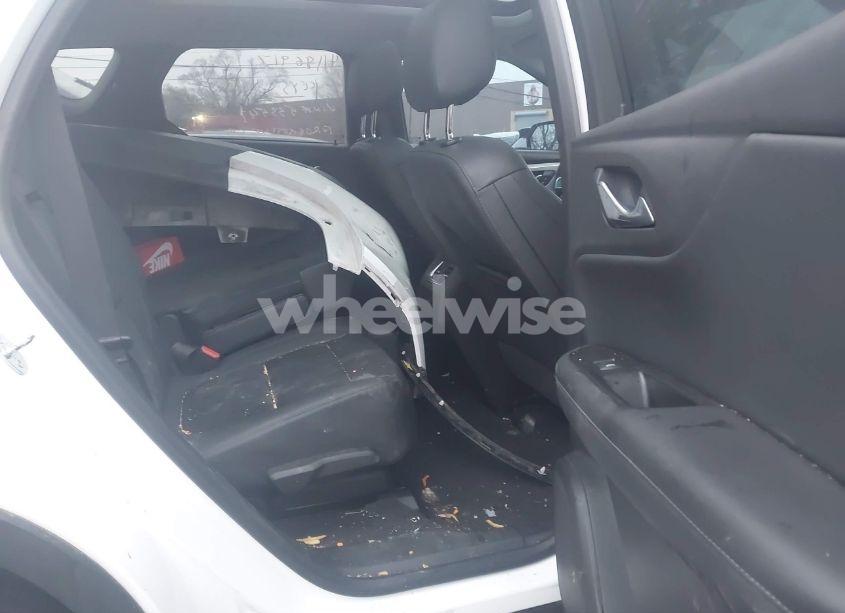 Photo 8 of 2021 Chevrolet Blazer FWD 3LT (VIN 3GNKBDRS7MS533547)