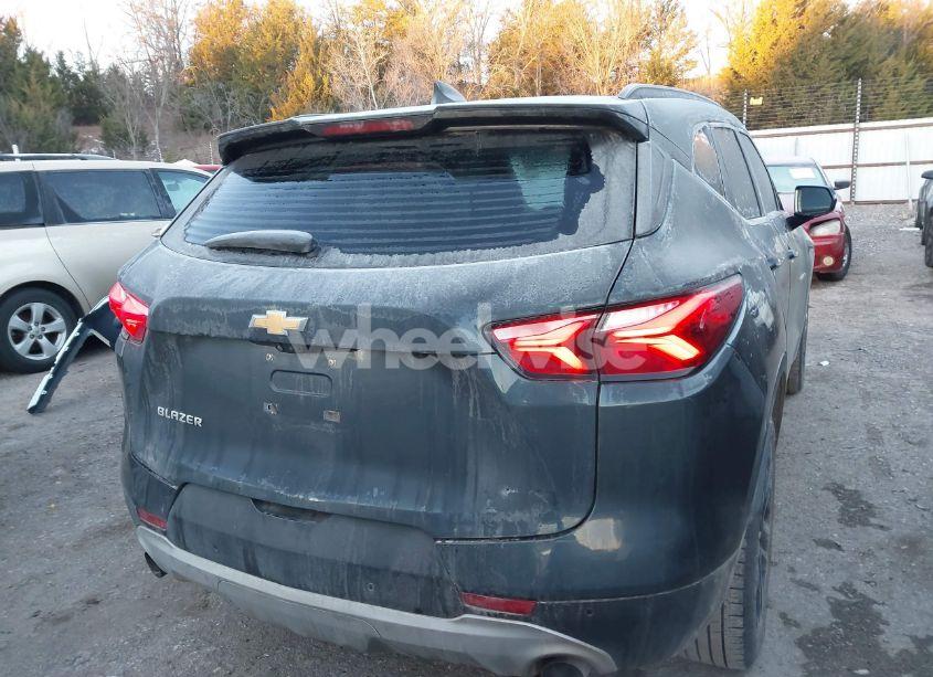 Photo 16 of 2019 Chevrolet Blazer (VIN 3GNKBDRS8KS543257)