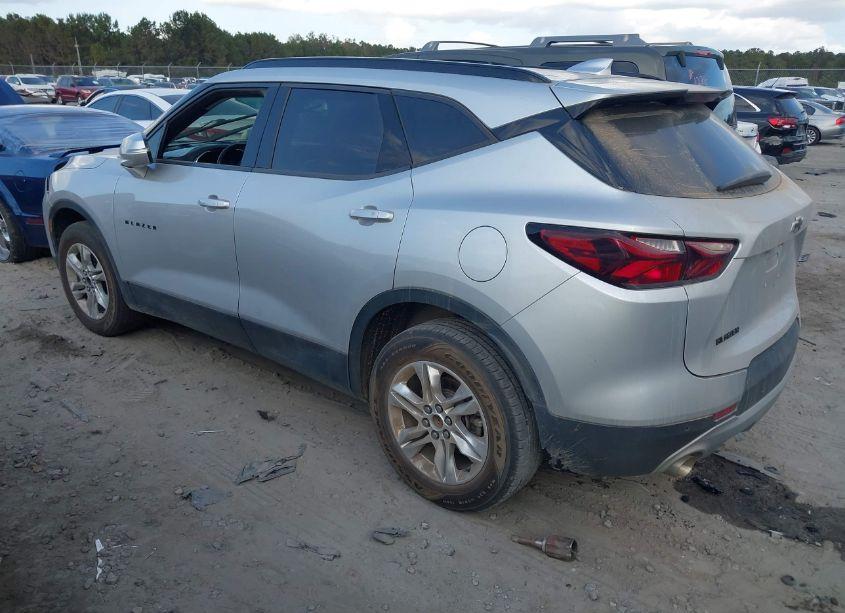 Photo 3 of 2021 Chevrolet Blazer FWD 3LT (VIN 3GNKBDRS9MS501408)