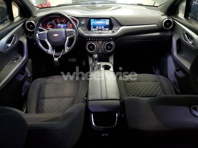 Photo 2 of 2020 CHEVROLET BLAZER 2LT (VIN 3GNKBDRSXMS533901)
