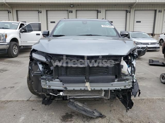 Photo 4 of 2024 CHEVROLET BLAZER 3LT (VIN 3GNKBDRSXRS207359)