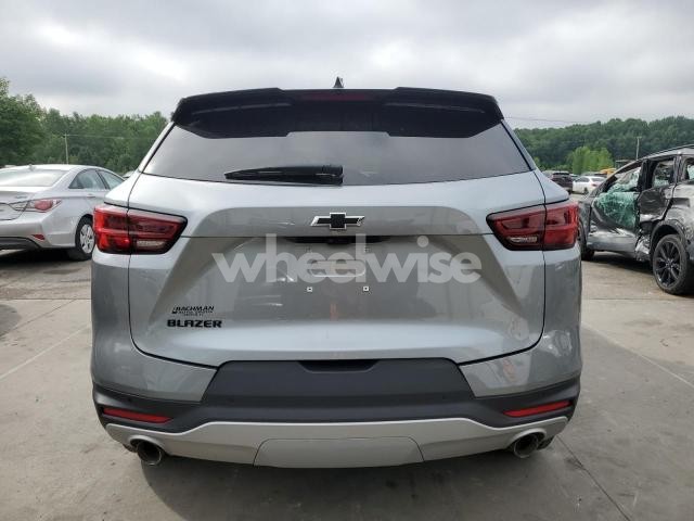 Photo 5 of 2024 CHEVROLET BLAZER 3LT (VIN 3GNKBDRSXRS207359)