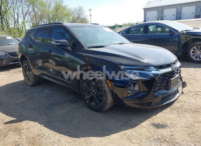 2022 Chevrolet Blazer FWD RS (VIN 3GNKBERS0NS137967) main photo