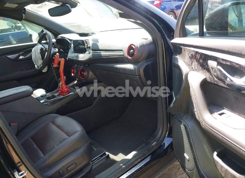 Photo 5 of 2022 Chevrolet Blazer FWD RS (VIN 3GNKBERS0NS137967)