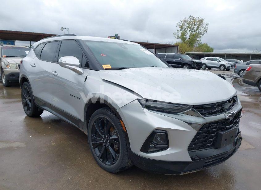 2020 Chevrolet Blazer FWD RS (VIN 3GNKBERS1LS604956) main photo