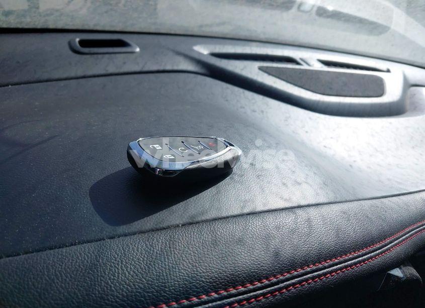 Photo 11 of 2020 Chevrolet Blazer FWD RS (VIN 3GNKBERS1LS604956)